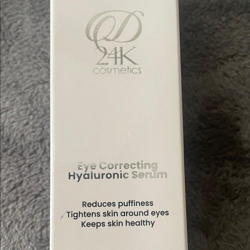 Eye Correcting Hyaluronic Serum - White